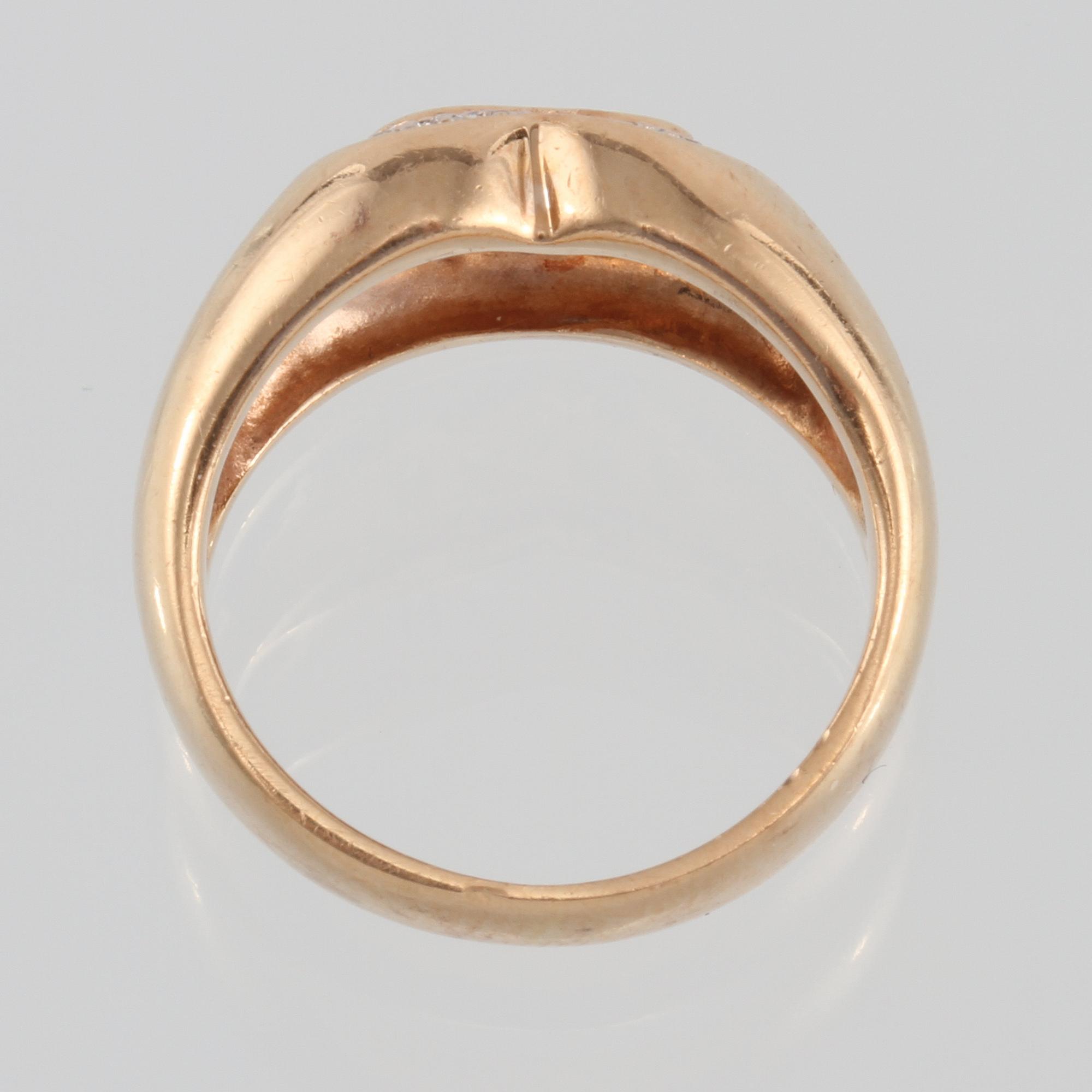 RING, 18K guld med briljantslipade diamanter 0.15 ct, troligtvis Hans Strömdahl, Stockholm. Vikt 6,0 gram.