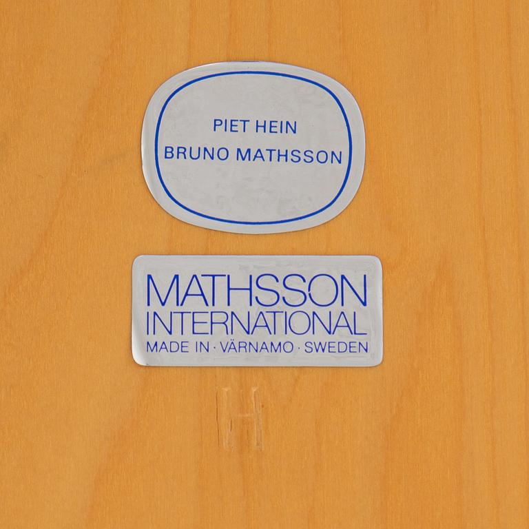 Bruno Mathsson & Piet Hein, matbord, "Superellips", Mathsson International, Värnamo, Sweden.