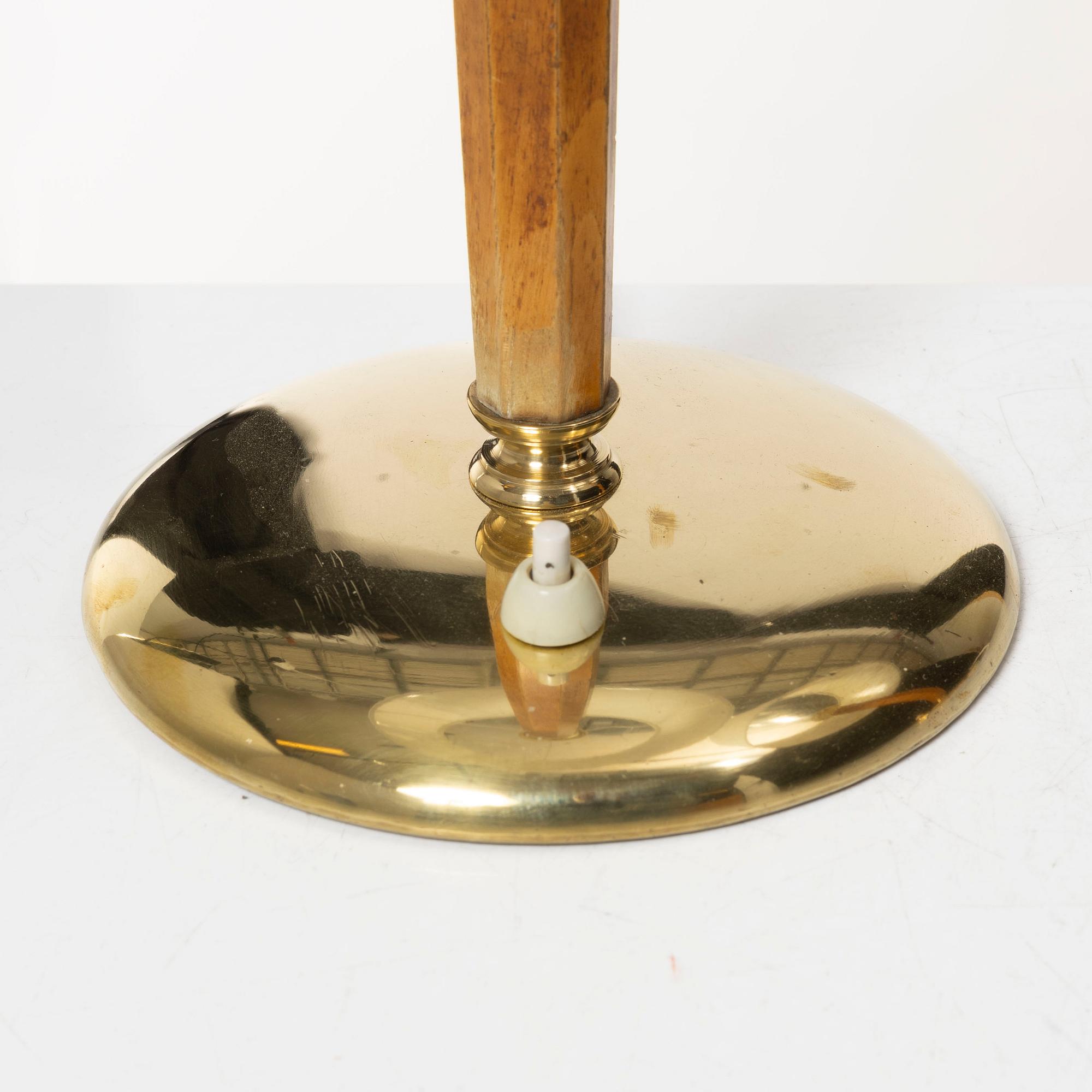 Bertil Brisborg, bordslampor, ett par, modell "31915", Nordiska Kompaniet, 1940-50-tal.