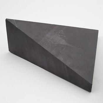 Rolf Wilhelmson, relief, triptyk, bly och trä, signerade och daterade 1985-86 a tergo.