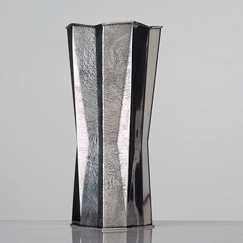 Tapio Wirkkala, A Tapio Wirkkala 830/1000 silver vase, Kultakeskus OY, Finland 1976.