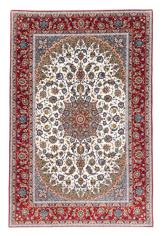 Matta, old Isfahan, ca 310 x 204 cm.