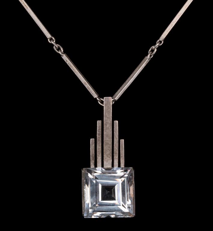 HALSSMYCKE, silver, Stigbert. Heribert Engelbert, Stockholm, 1944. Vikt ca 22 g.
