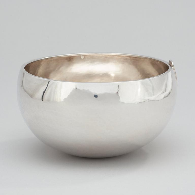 A Josefine Davidsson sterling bowl, Stockholm 1983.