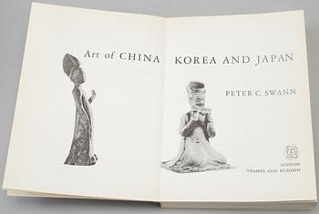10 books on chinese and japanese works of art.