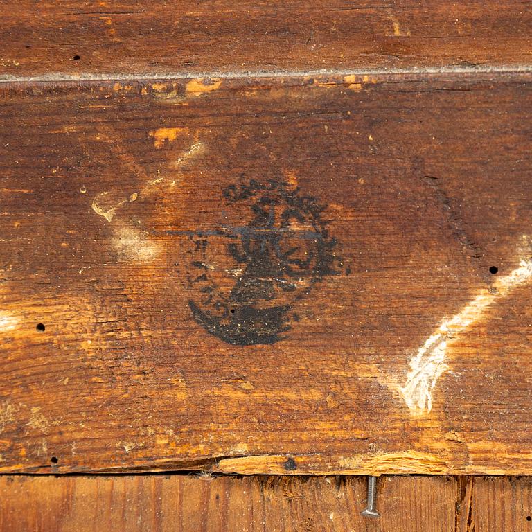 SPEGEL, gustaviansk, 1700-talets slut, med Göteborgs hallstämpel.