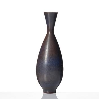 Berndt Friberg, a stoneware vase, Gustavsberg studio, Sweden 1972.