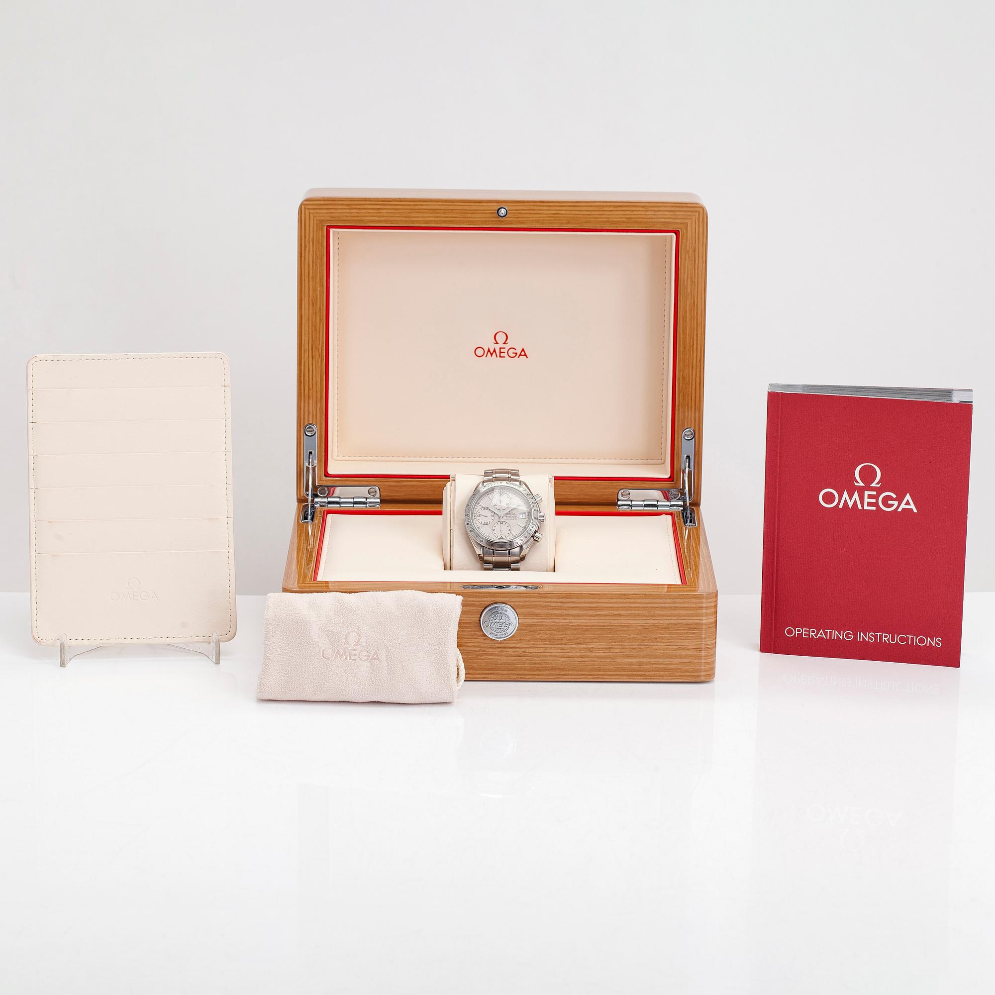 Omega, Speedmaster, Date, kronograph, armbandsur, 40 mm.