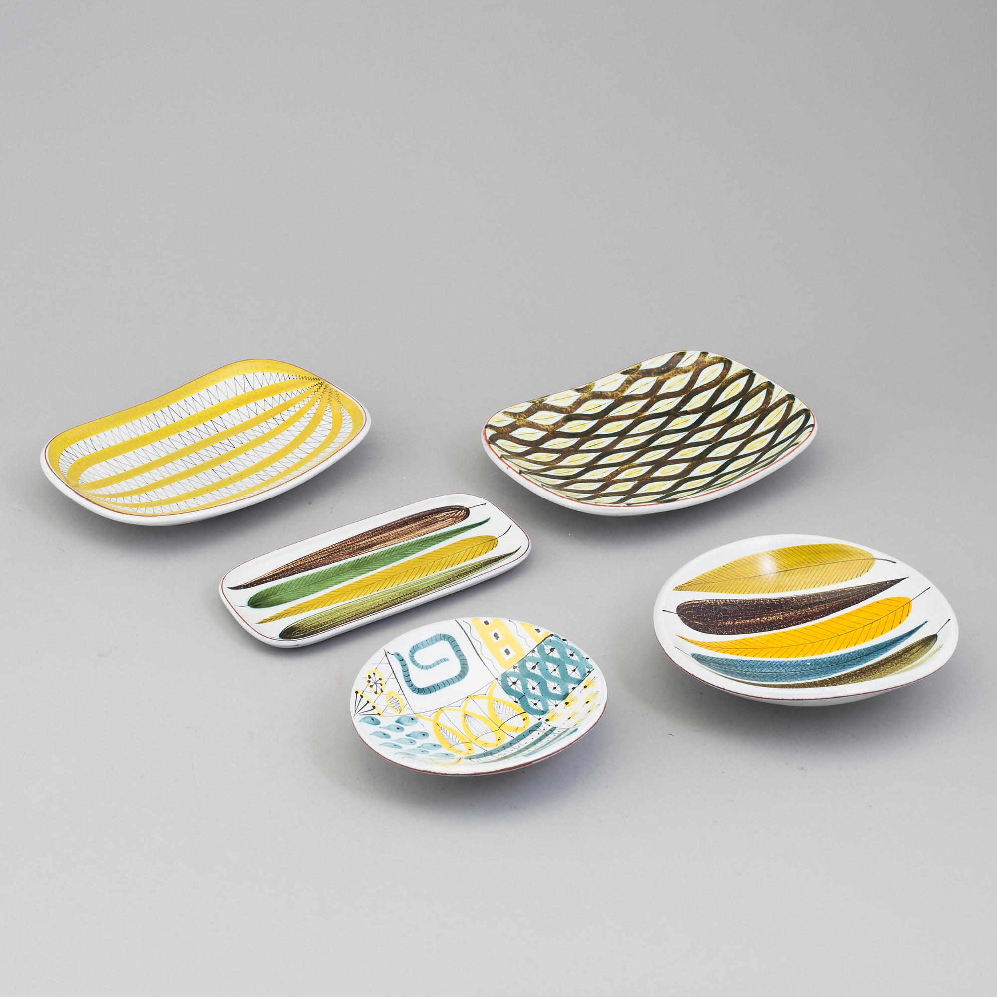 STIG LINDBERG, skålar och fat, 5 st, fajans, Gustavsberg studio 1950-tal.