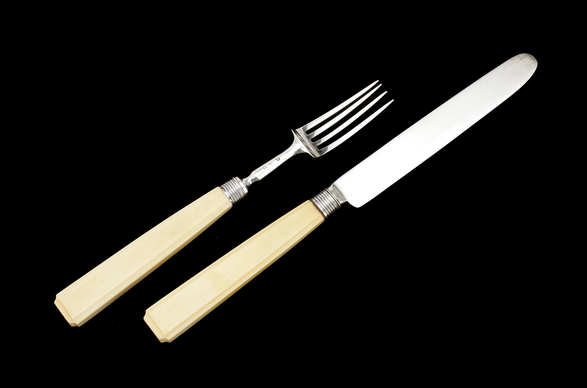 BESTICK, servisdelar, 28 st, silver, ben, England, bla Sheffield. 1800-1900-tal.