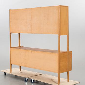 A HANS J WEGNER "RY 20" SIDEBOARD.