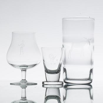 GLASSERVISDELAR, 8+6+19 delar, bl.a. Nils Landberg, Orrefors, 1900-talets första hälft.