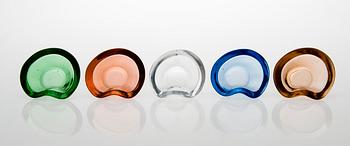 HELENA TYNELL, Five bowls/ash trays Riihimäen Lasi Oy. In production 1949-1958.