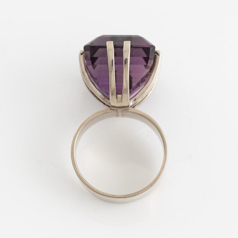 18K white gold and amethyst ring, Burt Edman.