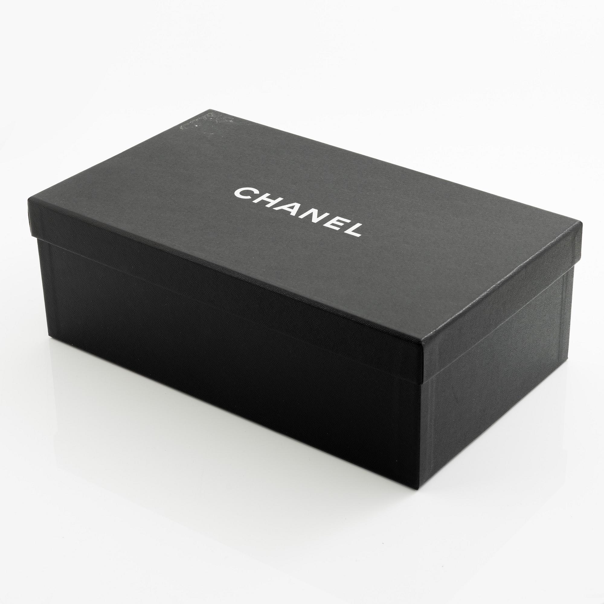 Chanel, ballerinaskor, storlek 35 1/2C.