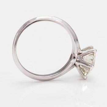 Ring, 18K vitguld, briljantslipad diamant ca 2.90 ct enligt certifikat.