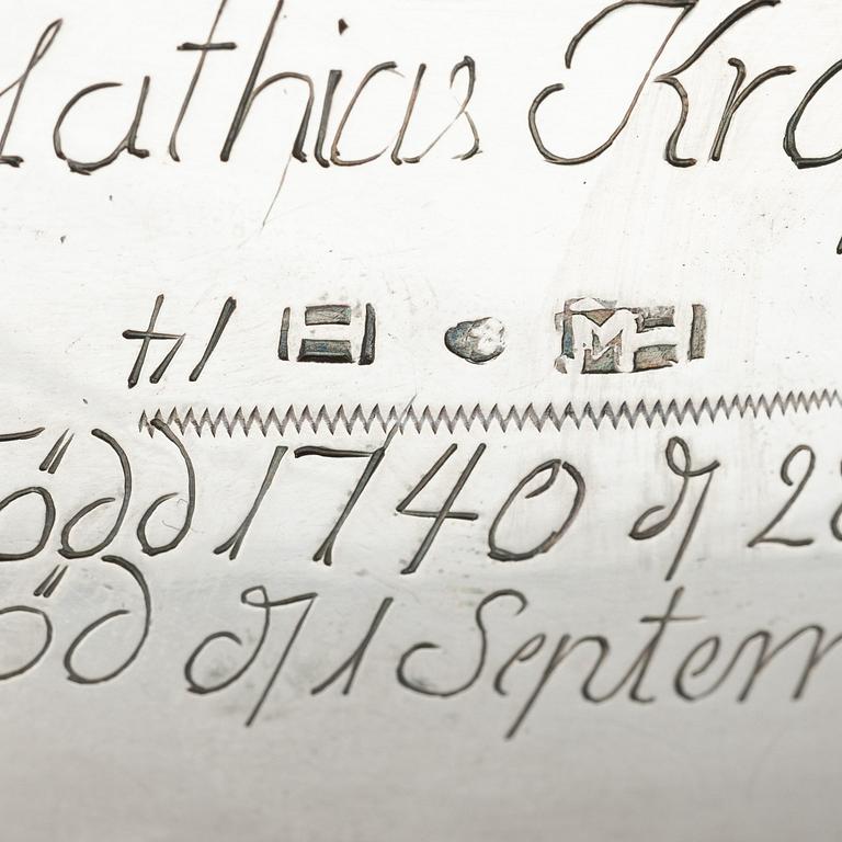 Mikael Hammarberg, gräddsnäcka, silver, (verksam 1758-1789 (90)) Härnösand. Rokoko.