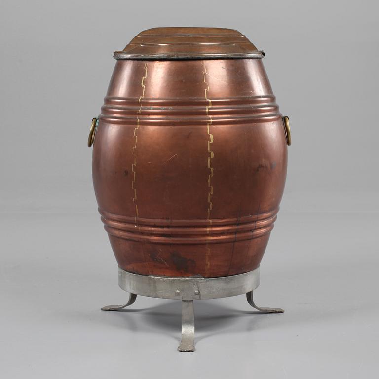 VATTENTUNNA, koppar, John Johansson, Norrtälje, 1800-tal.