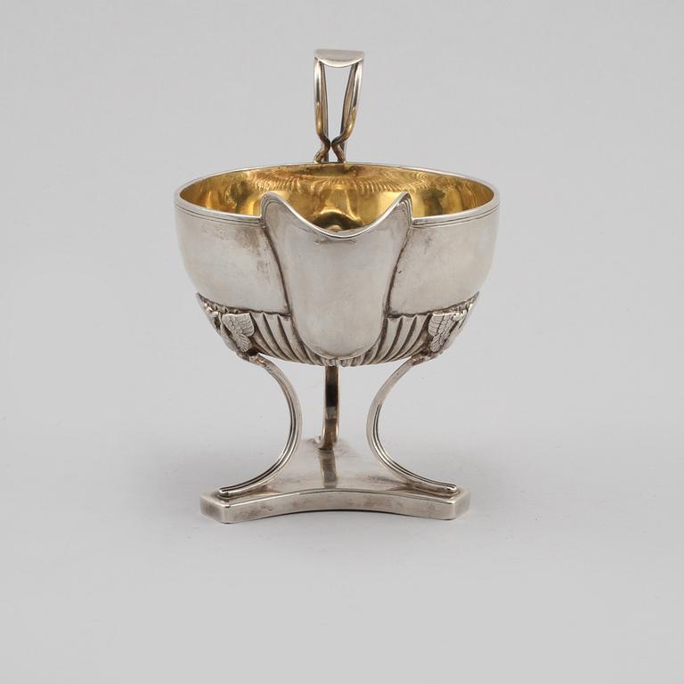 GRÄDDKANNA, silver, Johan Fredrik Björnstedt, Stockholm, empire 1817, vikt 215 gram.