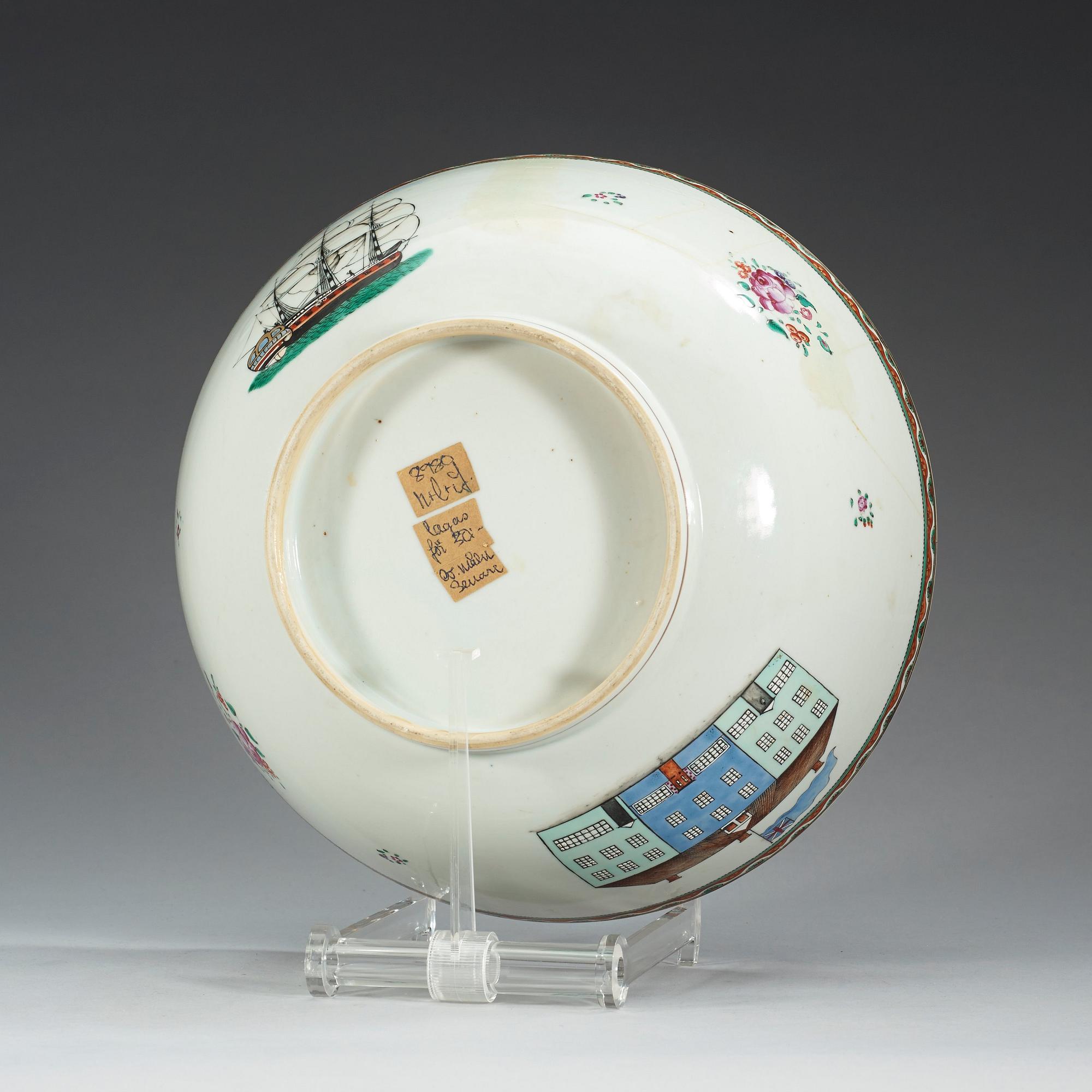 BÅLSKÅL, kompaniporslin. Qing dynastin, Qianlong (1736-95).