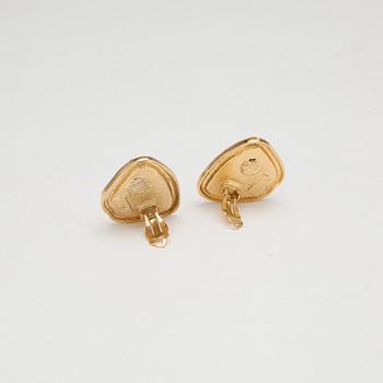 YVES SAINT LAURENT, ett par clips.