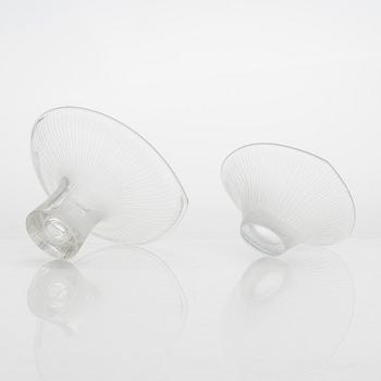 Tapio Wirkkala, Two art glass, model 3523 and 3139. Signed Tapio Wirkkala Iittala -58 och -54.