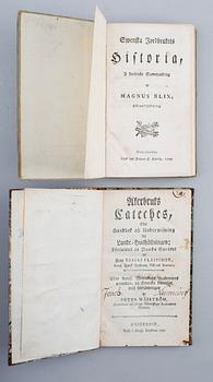 BÖCKER: Magnus Blix, Swenska Jordbrukets Historia, 1792 samt Esaias Fleischer, Åkerbrukets Cateches, 1783. Två volymer.