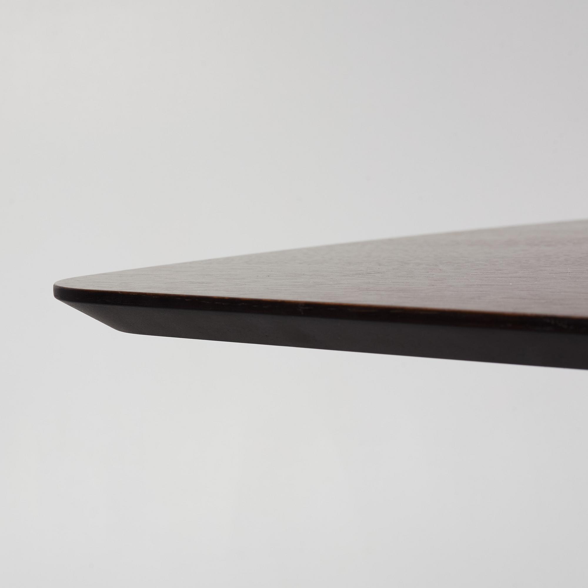 Giuseppe Bavuso, matbord, "Manta", Rimadesio, Italien.