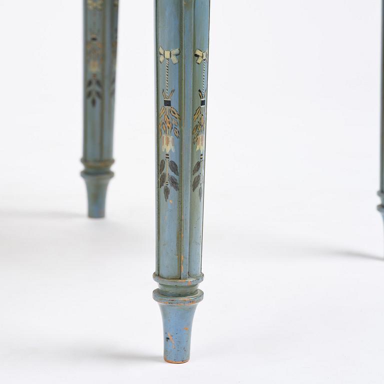 Carl Malmsten, a pair of Swedish Grace chairs, cabinetmaker Albin Johansson, Stockholm, for Villa Kvikkjokk, 1927.