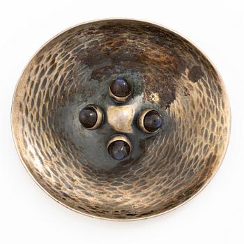 Brooch, silver with labradorite, Kupittaan Kulta, Turku/Åbo, Finland.
