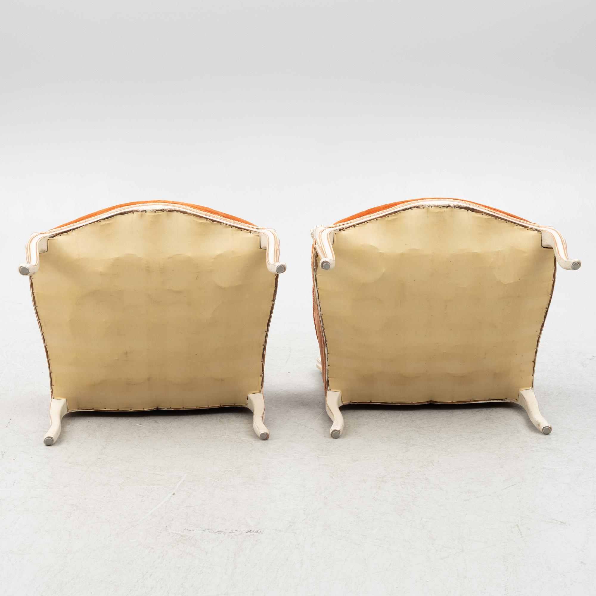 A pair of bergeres, Louis XV style 20th century.