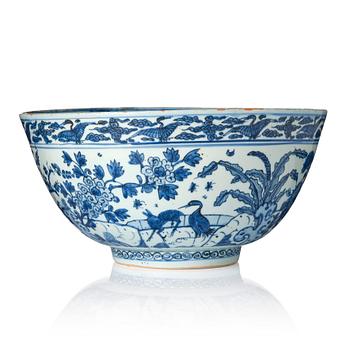 1087. A large blue and white bowl, Ming dynasty, Wanli (1572-1620).
