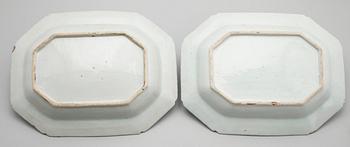 STEKFAT, 1 par, porslin, Kina, 1700-tal.