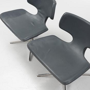 Steinar Hindenes, Tveit & Tornöe, fåtöljer ett par, "Bone", Materia, 2000-tal.