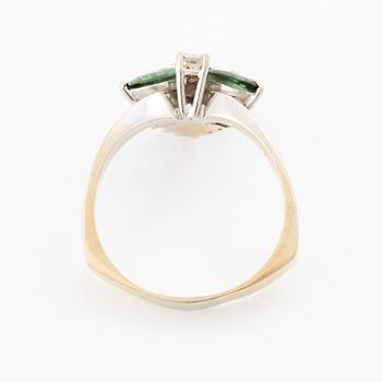 Ring, 18K white gold set with brilliant-cut diamonds and tourmalines.