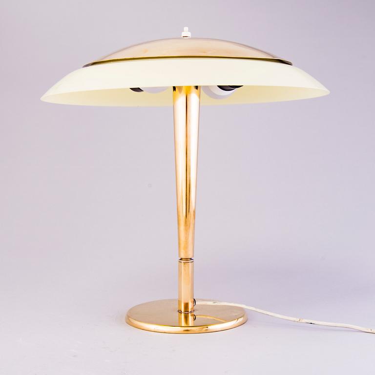 PAAVO TYNELL, BORDSLAMPA, modell 5061, Taito 1900-talets mitt.