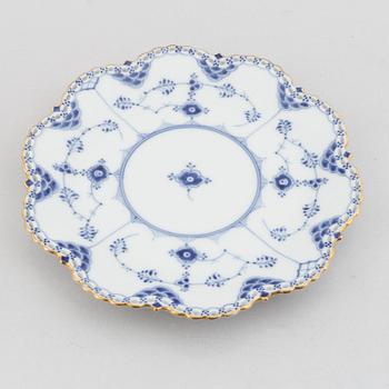 A 'Blue Fluted Full Lace'/'Musselmalet' Fruit Bowl and Stand, Royal Copenhagen, model number 1061 and 1062, 1966.