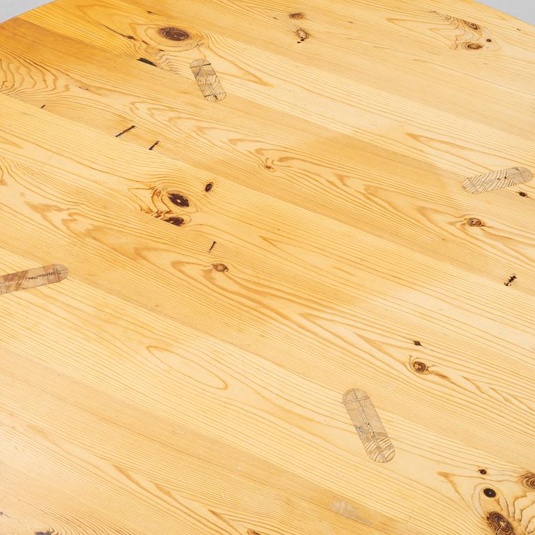 Roland Wilhelmsson, an 'Oden' dining table, Agesta, 1974.