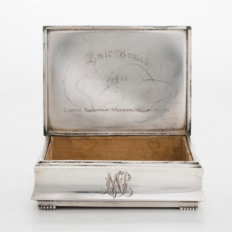 A 20th century silver cigar box, with Finnish import marks, Brødrene Lohne, Bergen.