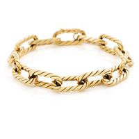 A bracelet 18K gold.