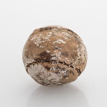 Golfpallo, jalusta päivätty 1840.