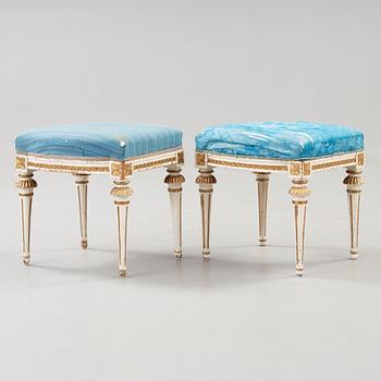 Ephraim Ståhl, A pair of Gustavian late 18th century stools by Ephraim Ståhl, master 1794-1820.