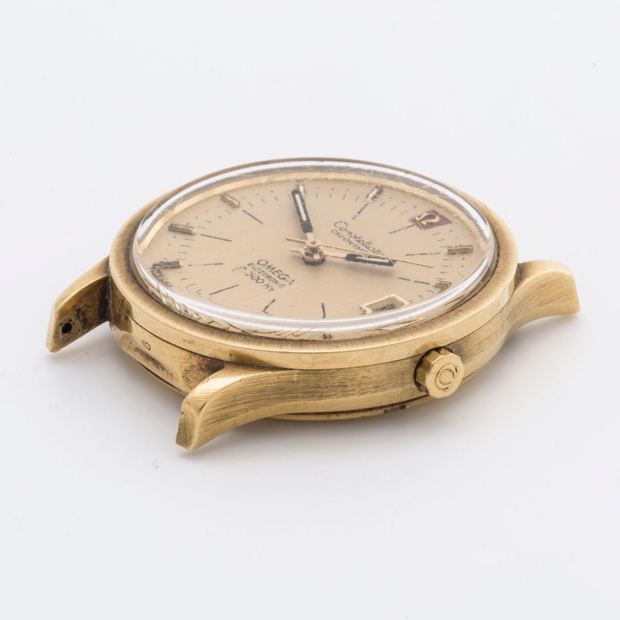 OMEGA, Constellation, Chronometer, Electronic (f 300 Hz), 18K gold wristwactch 35 mm.
