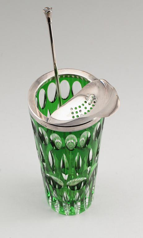 COCKTAILKANNA, glas och nysilver, 1900-talets andra hälft.