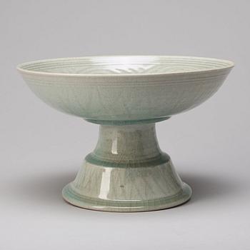 A celadon glazed tazza, Sawankhalok, 15th /16th Century.