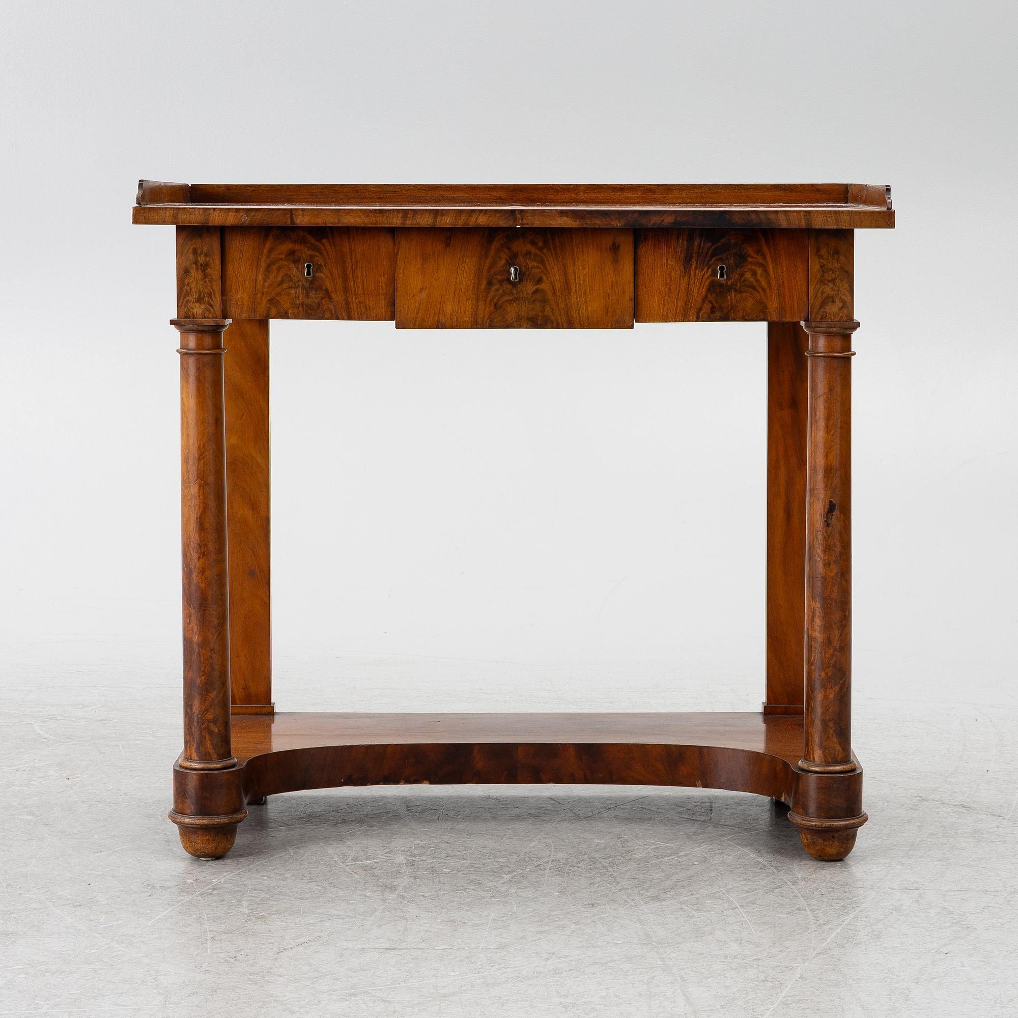 Console table, 19th century.