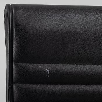 Olle Andersson, four 'Quick' chairs, Offecct.