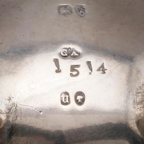 SALTKAR, 1 par, silver, London 1875. Vikt ca 95 gram.