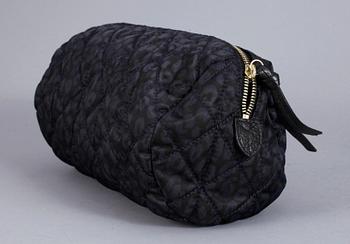 A toilet- and a make-up bag by Mulberry, "Rosie".