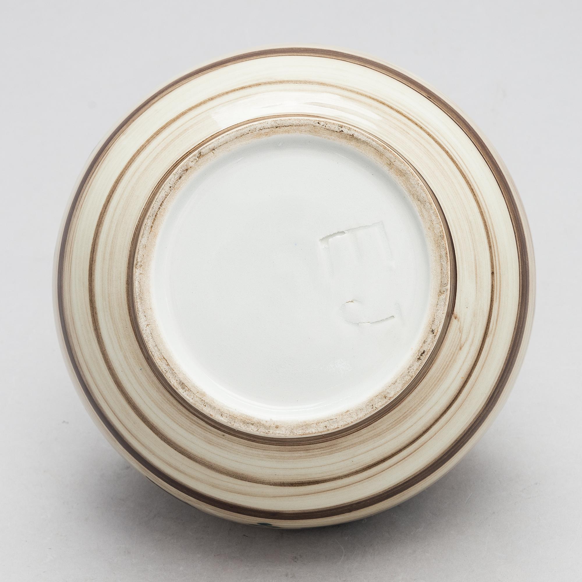 Elin Juselius, A ceramic vase signed EJ.